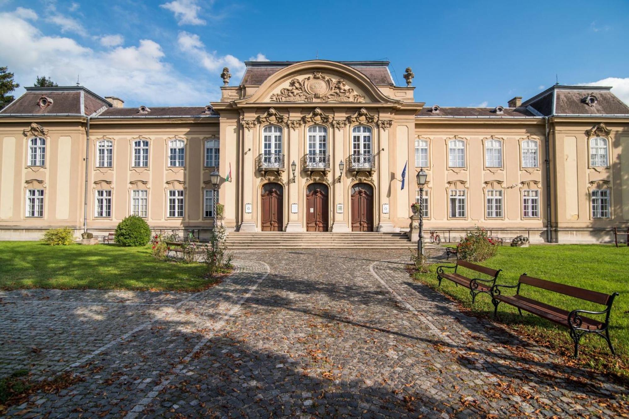 Pegazus Apartman Keszthely Zewnętrze zdjęcie